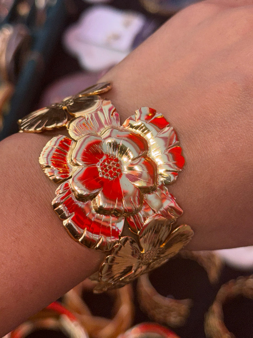 Stainless steel flower chunky bracelet