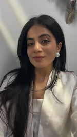 Load image into Gallery viewer, Pearl Earrings
