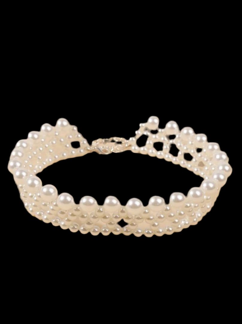 WHITE PEARL MULTILAYER NECKLACE